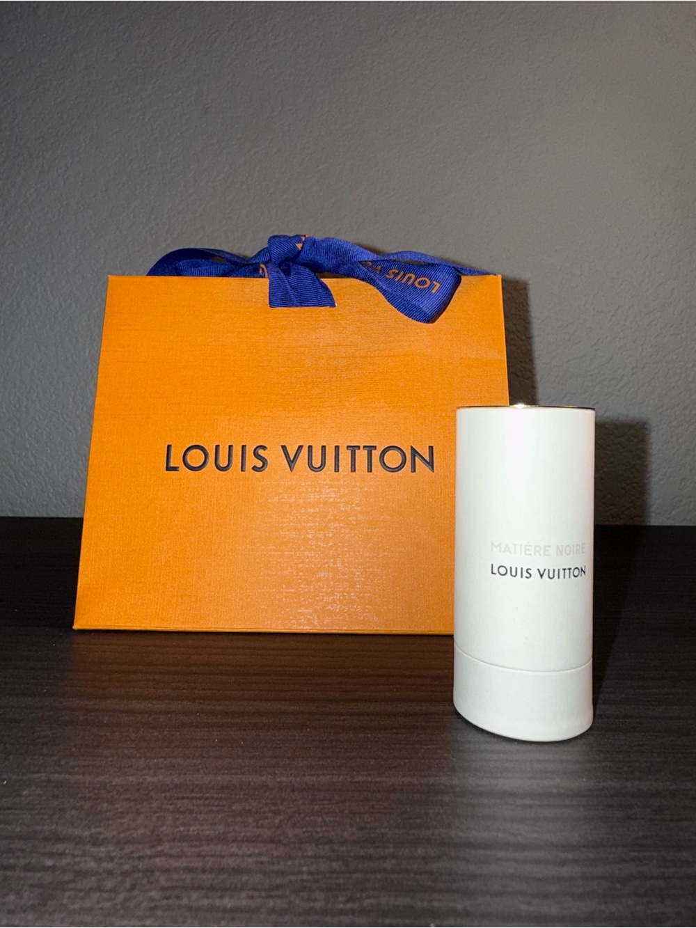 NWT MINI LOUIS VUITTON MATIÈRE NOIRE EAU DE PARFUM